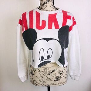 Disney Mickey Mouse Women’s Retro Mickey Crop Top Long Sleeve Sweater Size Small